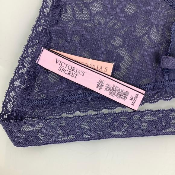 Victoria’s Secret V-String Thong Panties size Medium NWT - Picture 4 of 8